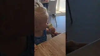 мороженое наше всё #мороженое #моидети #сестренки