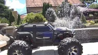 Traxxas Summit : obstacle course