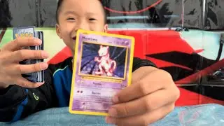 Open Pokémon deck cards, found what I want #pokemon #mewtwo #shorts #raymondsadventure
