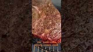 1hr into thischuck roast cook #backyardbbq #bbq #chuckroast #beef #carnivore #smokedmeat #drumsmoker
