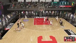NBA 2K23 kaz floor general game management - setting up bigman mismatch