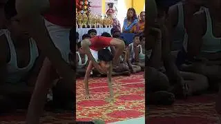 Advanced Handstand Asana #advanceyoga #yogainspiration #shortvideo