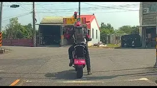 騎車習慣感覺就很差（檢舉兩張成功）