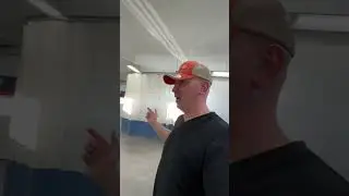 Почему пусто , где тачки?!