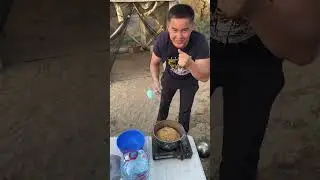 Поймали гигантскую трофейную рыбу: Эпическая рыбалка на сазана!