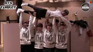 [BANGTAN BOMB] Taking a twitter group picture (Türkçe Altyazılı)