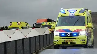 [26.10.2021] Ernstig ongeval, auto door onwelwording van de weg Zevenhuisterweg Noardburgum