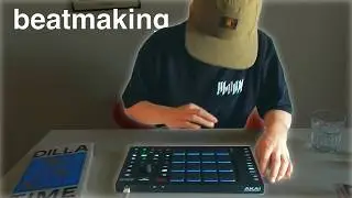 Making a chill beat on my Akai MPC 🎹 - 90's boombap 🔥