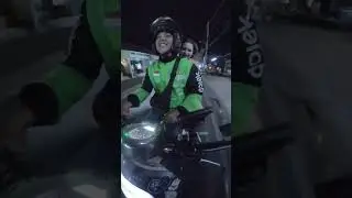 Bule cantik mulus dan putih seksi mantap👍👍🫢