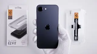 iPhone 16e Spigen GLAS.tR EZ Fit Screen Protector Installation