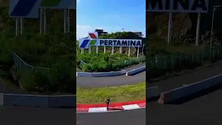 Kata siapa gak boleh masuk Sirkuit Mandalika ?? 😎