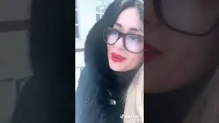 женщина поучаствуйте в опросе