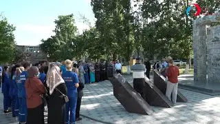 В Буйнакске почтили память жертв трагедии в Махачкале и Дербенте