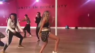 MIA DIAZ DANCE || AKUZITA | STEVE AOKI | DADDY YANKEE | ELVIS CRESPO