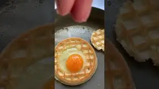 Egg In an Eggo