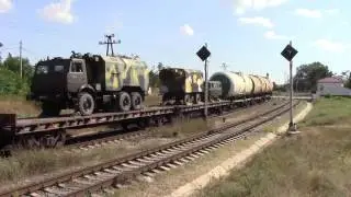 Тепловоз 2ТЭ116-1346 с грузовым поездом