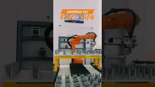 Factory Showroom:Simulated Robot Production Line 