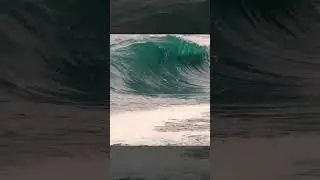 Shock Perfect Waves Itacoatiara Slab #bigwaves #waves #surfing #bodyboarding #shorts