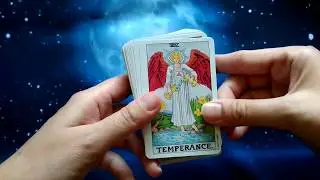 Обзор карманного Таро Уэйта (Universal Waite Pocket Tarot deck)