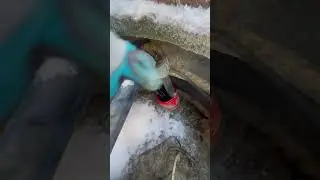 THE WATER IN THE WELL FROZE!