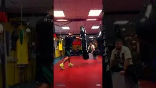 Птаха снова готовится к бою. С кем бы вы хотели видеть его бой? #птаха #рэп #цао #бокс