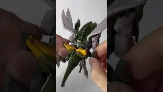 Коллекция фигурок трансформеров