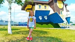 Влог. Катя передаёт привет Мисс Кэйти и Мистер Максу. Музей-аттракцион Дом-перевёртыш.