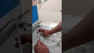 Pegando acrílico