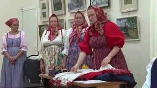 Сарафан и платок – как одевались женщины на Руси?