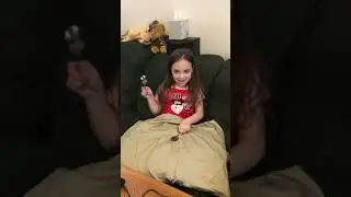 Adelynn Music Lesson: Spoon Music