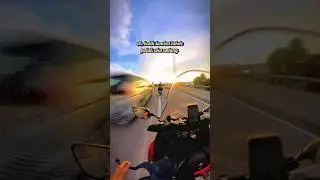 Kalau lambat takut gaji kena potong kalau balik lambat takde pulak aku untung, nasib baik xmax sedap