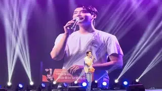 Lee Jong Suk singing “Come To Me” | Live in Manila