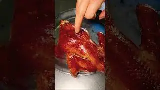 Barrel Roasted Chicken in Taiwan - Can't Believe the Taste! #Shorts #Taiwan