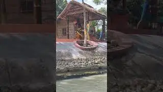 আদর্শ গ্রাম। ড্রিম হলিডে পার্ক।