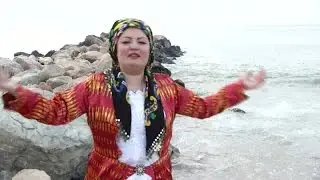 Filiz Ağar - Denizin Ortasında - (Official Video)