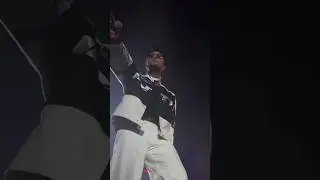 @TheKolorsOfficial live con #UnRagazzoUnaRagazza a #partylikeadeejay 👩‍❤️‍👨