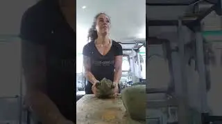 Wedging clay