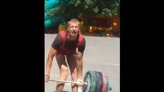 ДЕРЖИ ДЕРЖИ ГРИШАА !!!