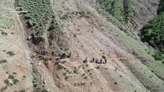 Гүлчөнүн Кырк-Күңгөйүндөгү жашоочулар мал айдоочу жайыттардын кооптуу жерлерин оңдоп, жол салышууда.