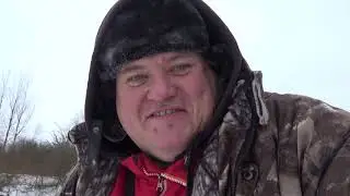 Рыбалка на жерлицы,ловим щуку на живца,такого прессинга я не видел,на небольшой реке сети и багрилы.