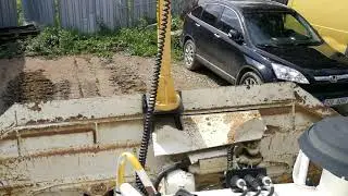 Komatsu 51 feistel