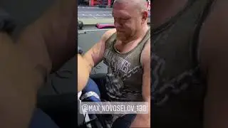 Бой Топора и Максима Новоселова