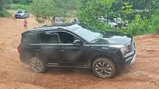 GAC Trumpchi GS8 Off-Road Climbing | Unstoppable SUV Performance