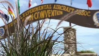 ARRIVALS ARE FINALLY COMING INTO AIRVENTURE 2019! | Oshkosh 2019
