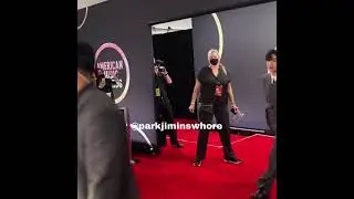 ARMYs reaction when BTS entered 