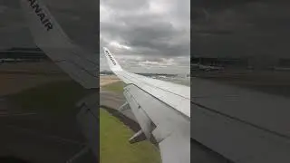 Ryanair Landing into London Stansted #irl