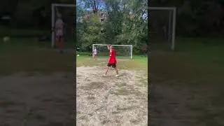 Super parata su calcio di rigore