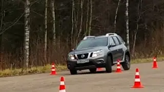 Новый Nissan Terrano - переставка, тест на управляемость
