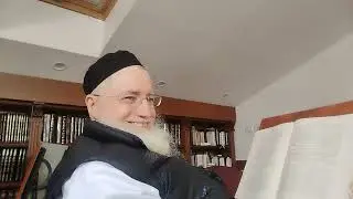 קומארנא, מפורים באהבה