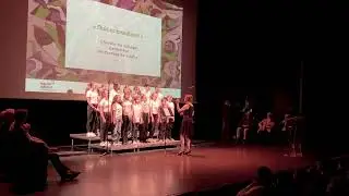 Chant nuit et brouillard par la chorale  collège Geneviève Anthonioz-de-Gaulle de Cluses
